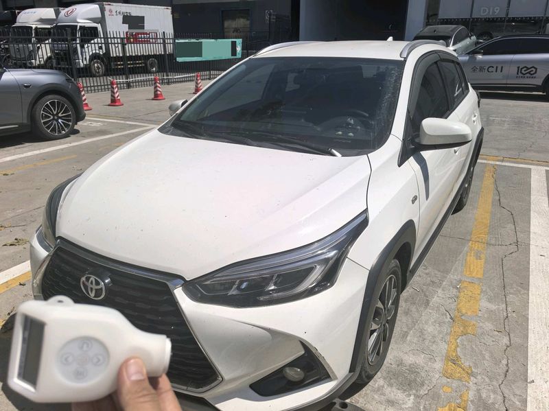 Yaris