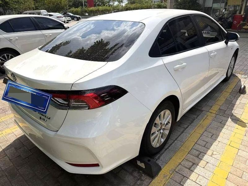 Corolla photo 2