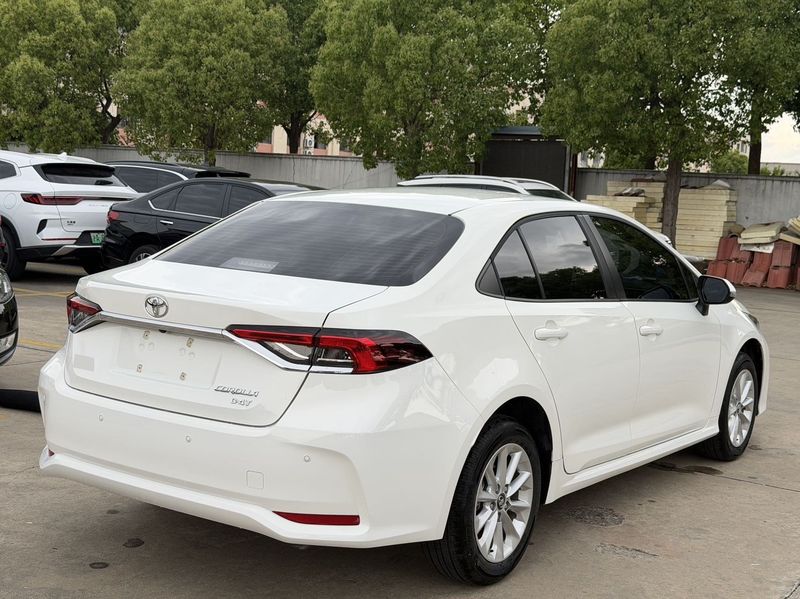 Corolla photo 5