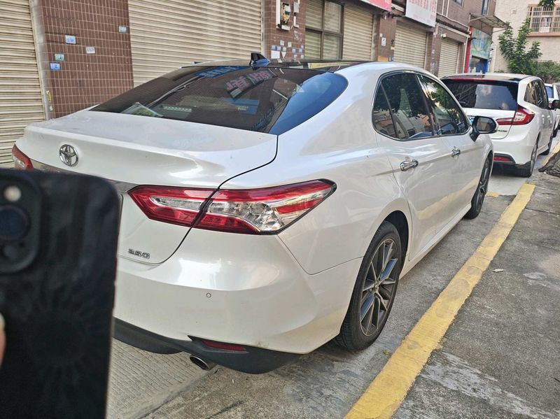 Camry photo 3