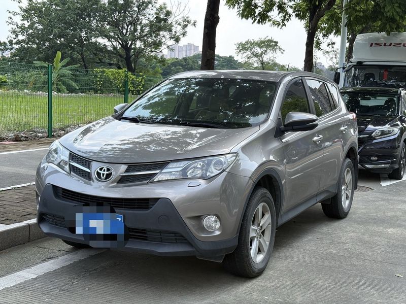 RAV4