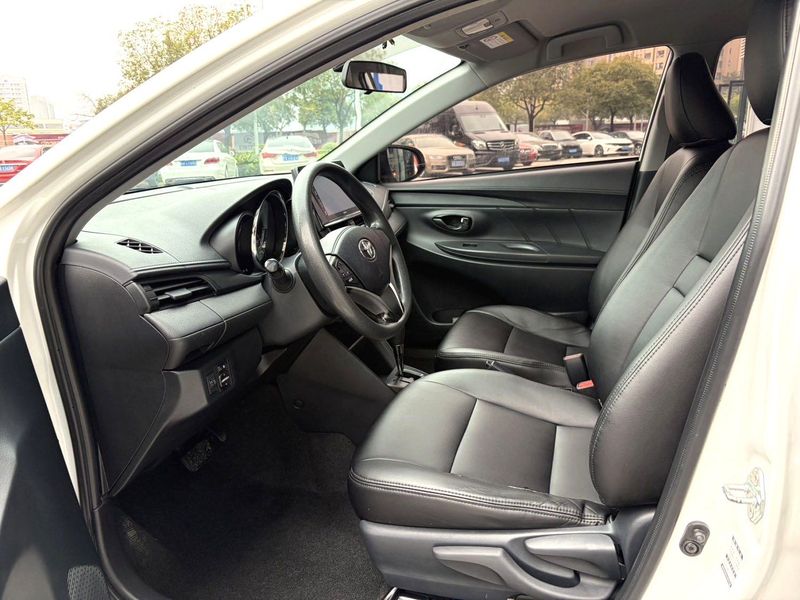 Vios photo 3