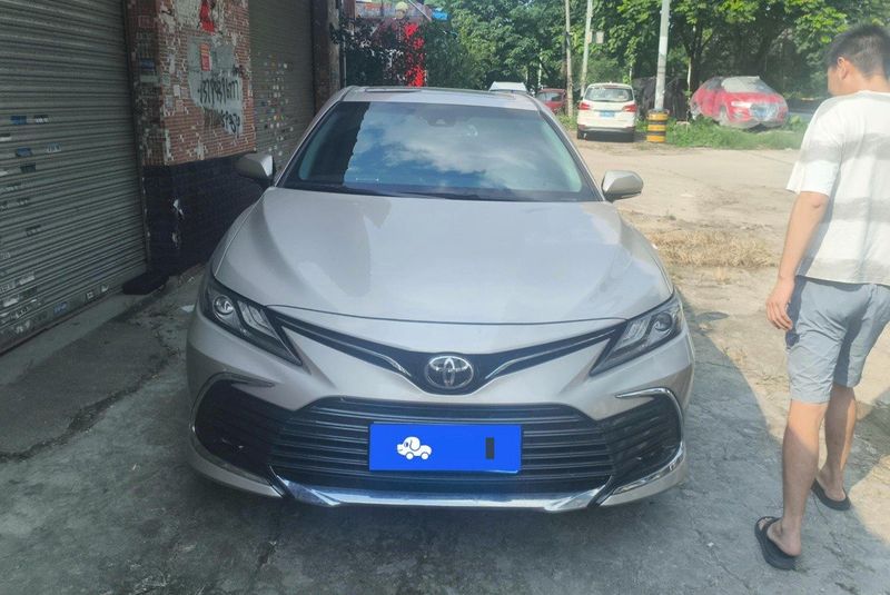 Camry photo 3