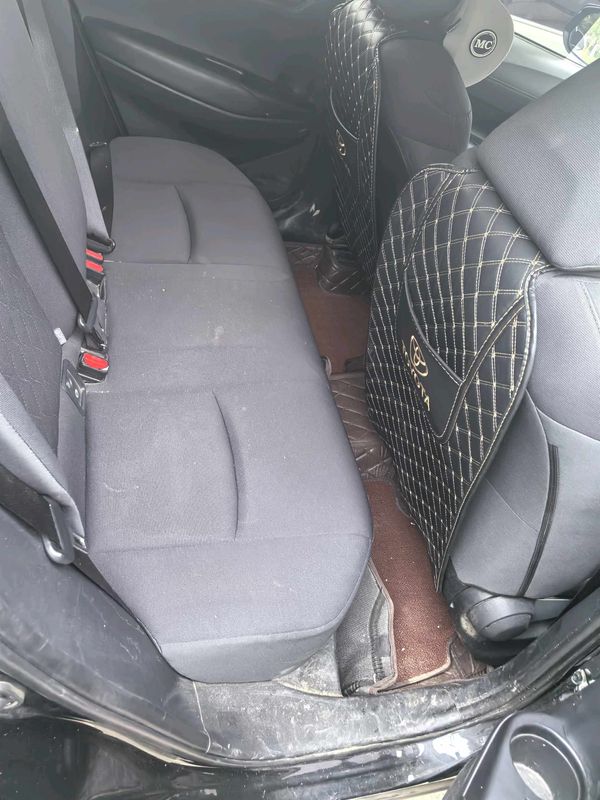 Corolla Cross photo 5