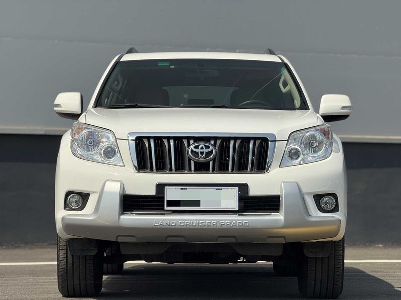 Land Cruiser Prado photo 2