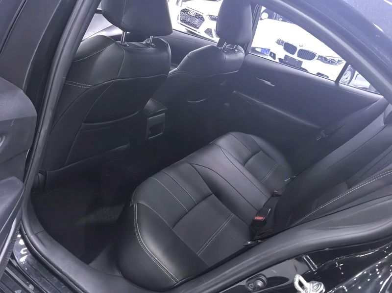 Corolla photo 5