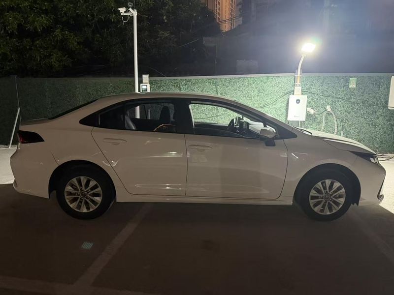 Corolla photo 2