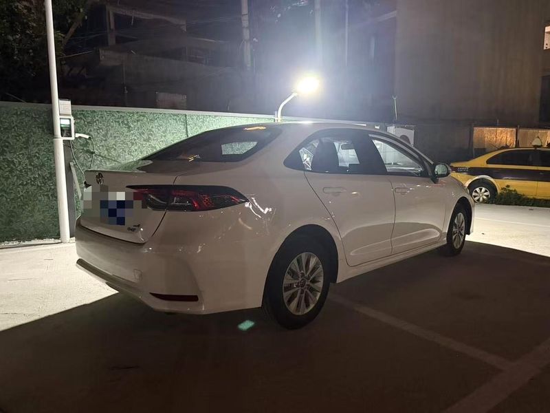 Corolla photo 4