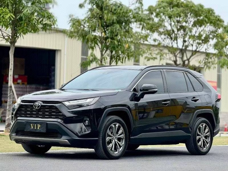 RAV4