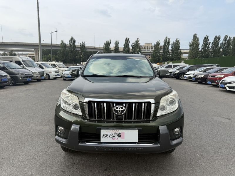 Land Cruiser Prado photo 2