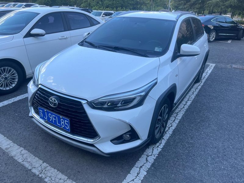 Yaris