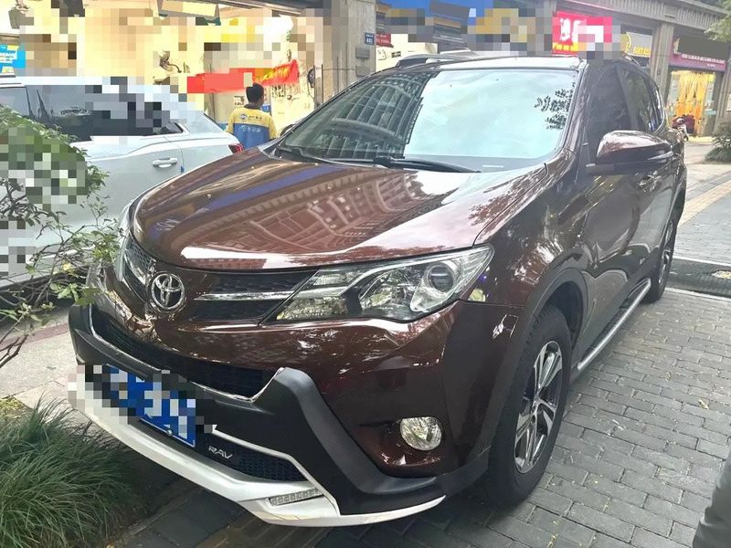 RAV4