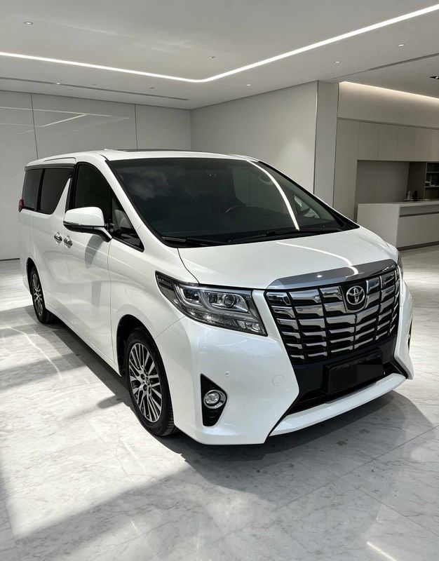 Alphard photo 2
