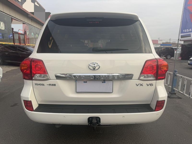 Land Cruiser photo 4