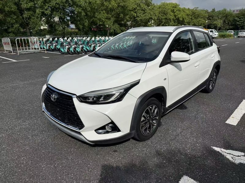 Yaris