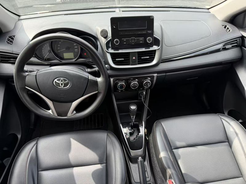 Yaris photo 5