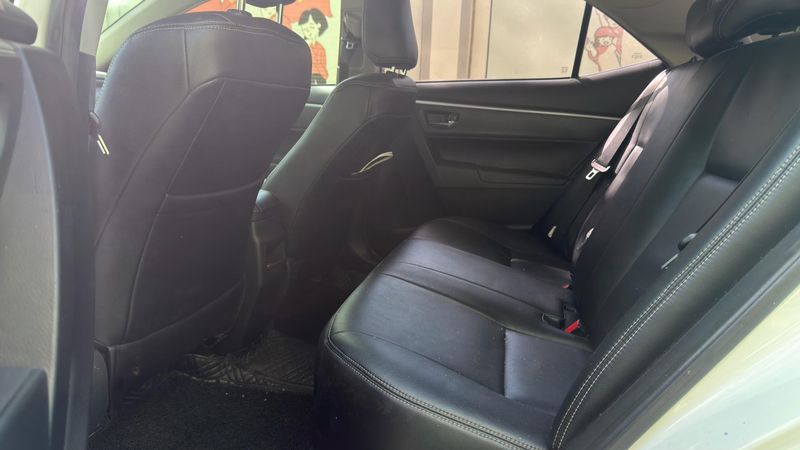 Corolla photo 5