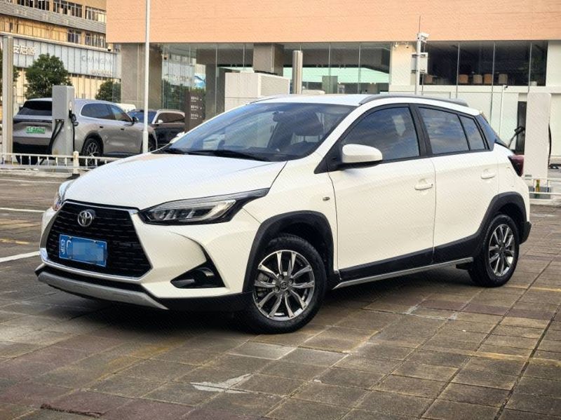 Yaris