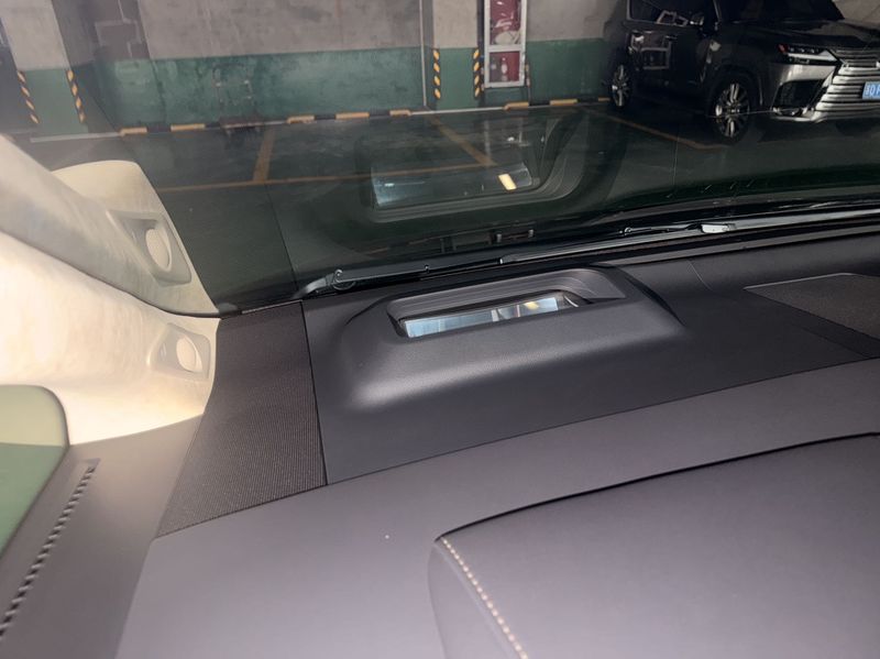 Alphard photo 5