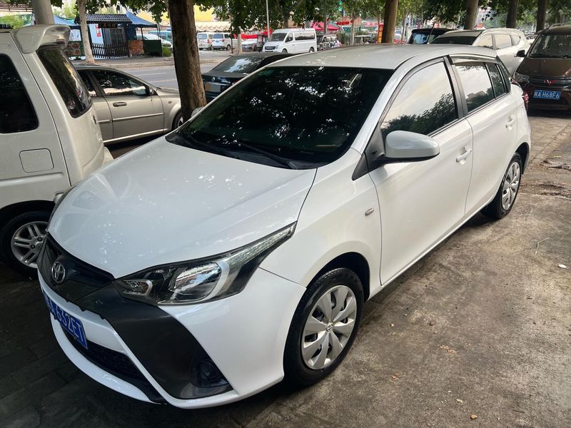 Yaris