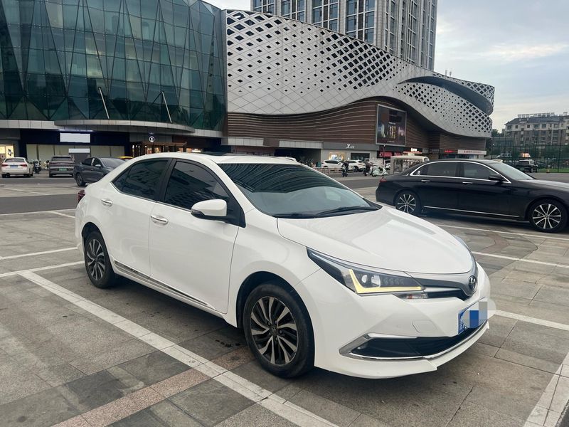Corolla photo 2