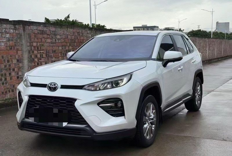 RAV4