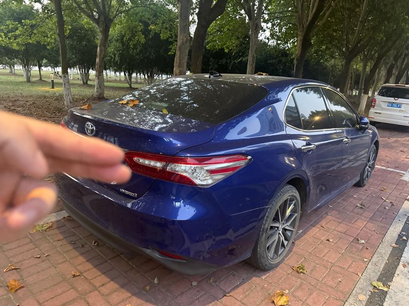 Camry photo 3