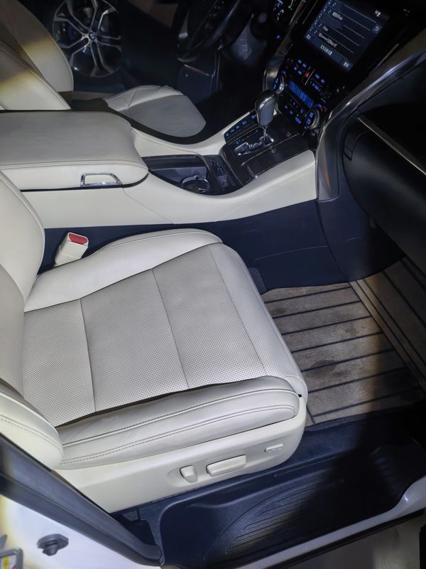 Alphard photo 5