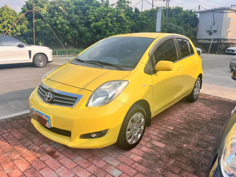 Yaris