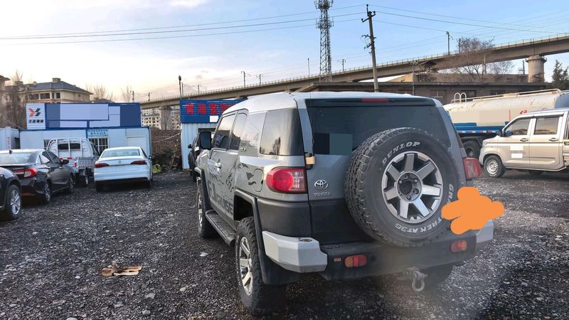 FJ Cruiser photo 4