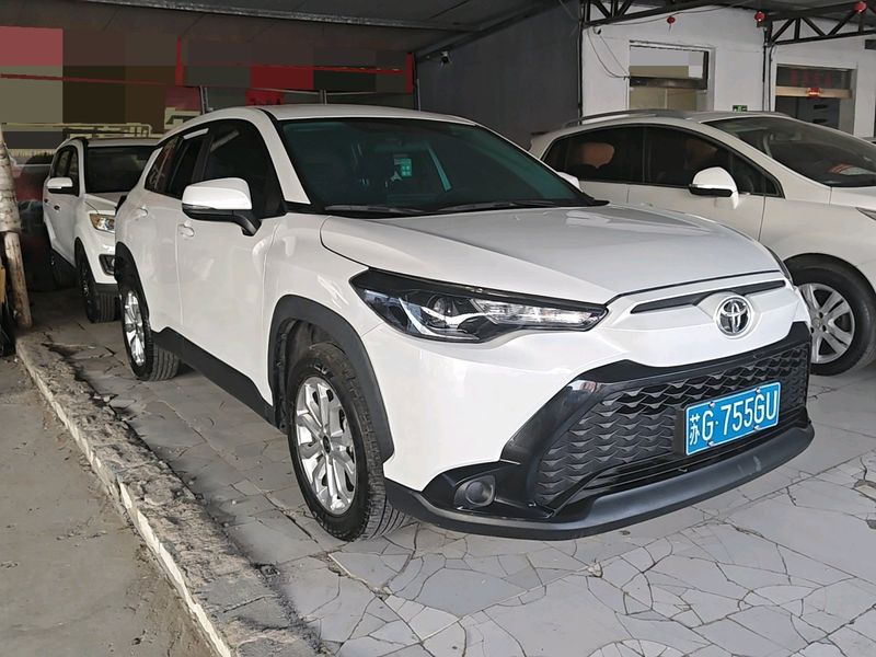 Corolla Cross photo 4