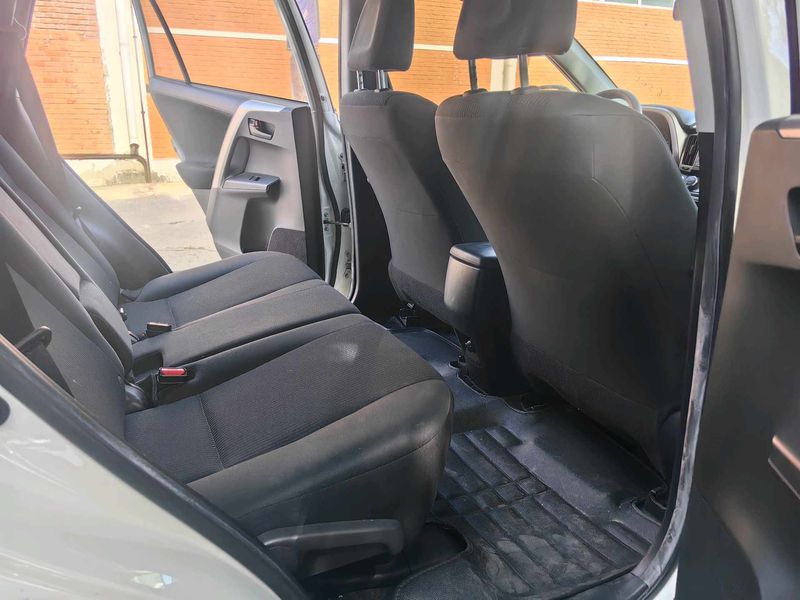 RAV4 photo 5