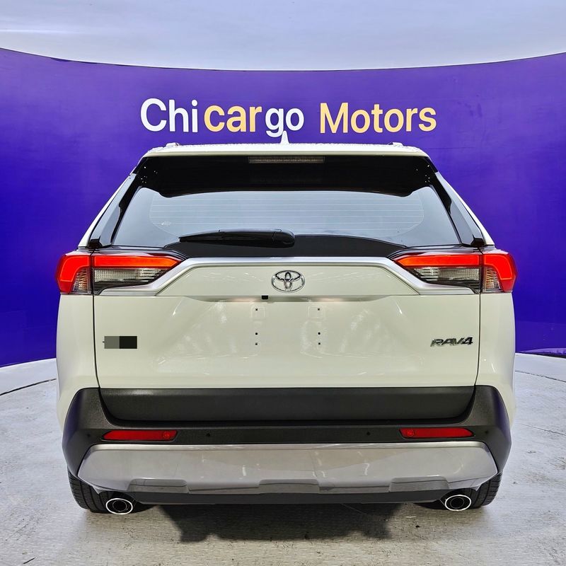 RAV4 photo 5