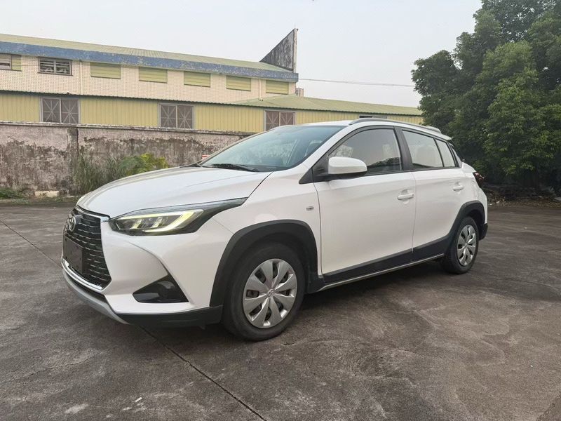Yaris