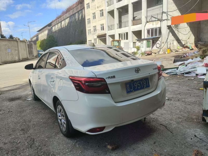 Vios photo 3