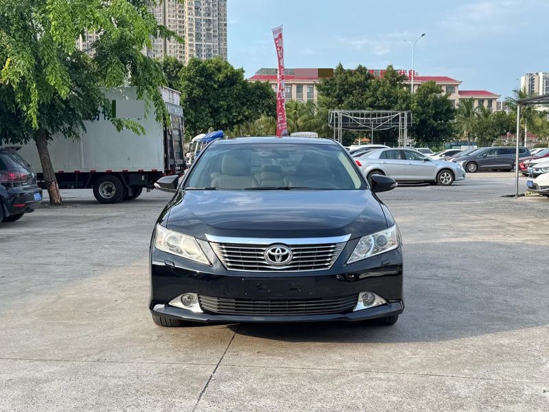 Camry photo 2