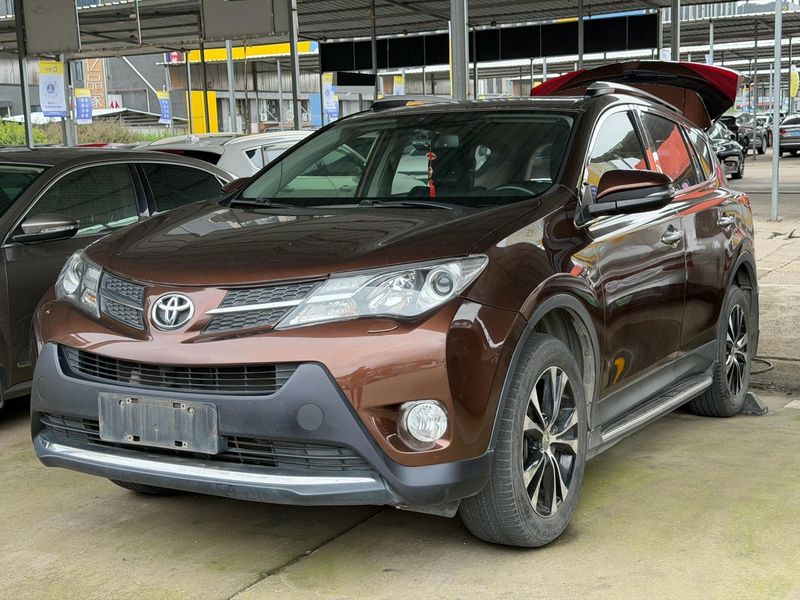 RAV4