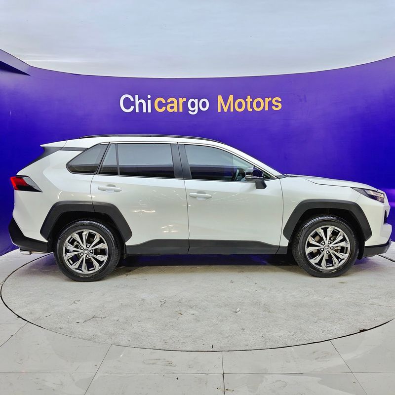 RAV4 photo 4