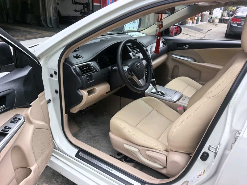 Camry photo 3