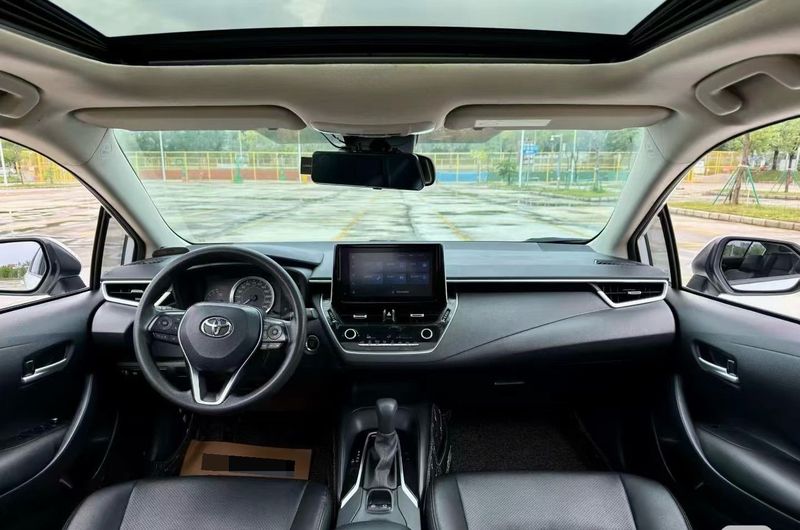 Corolla photo 4