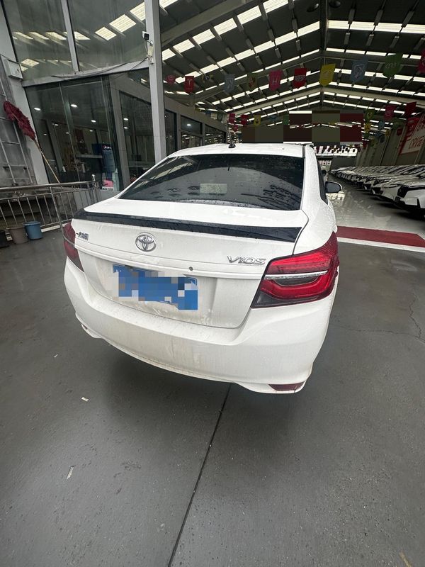 Vios photo 3