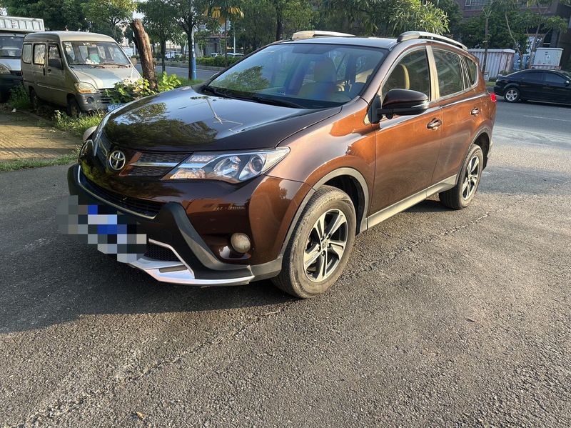 RAV4