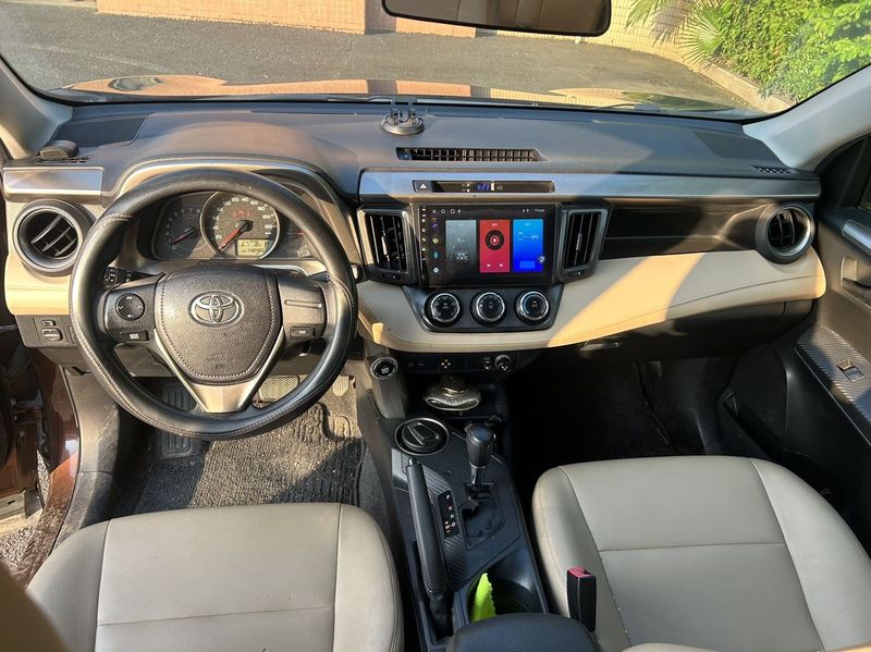RAV4 photo 5