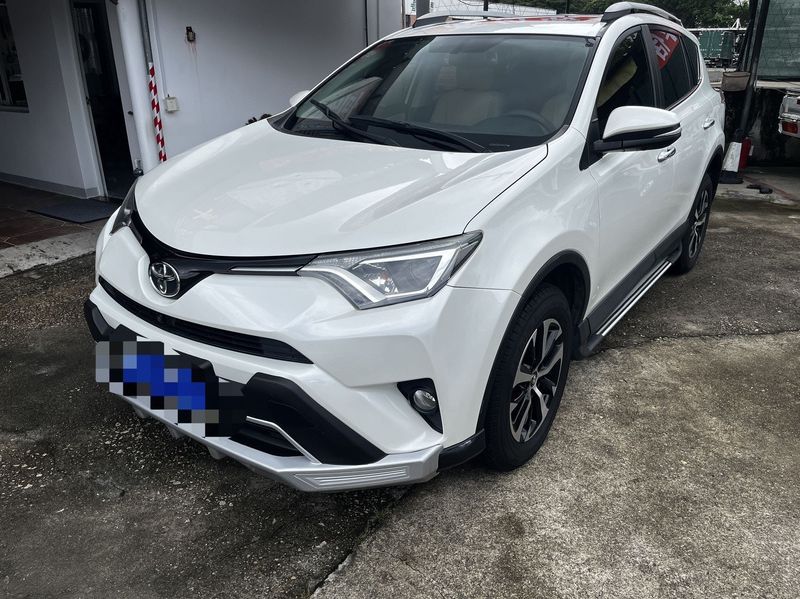 RAV4