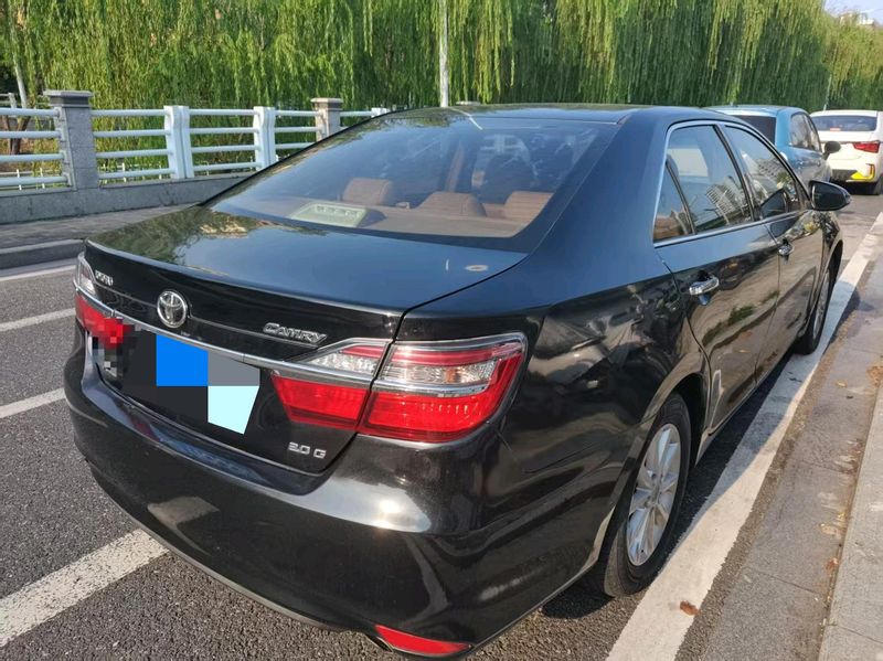 Camry photo 2