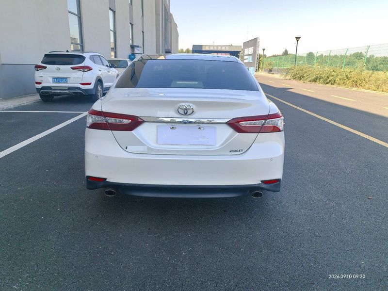 Camry photo 4
