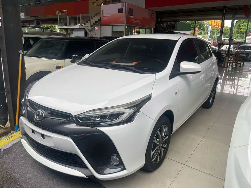 Yaris