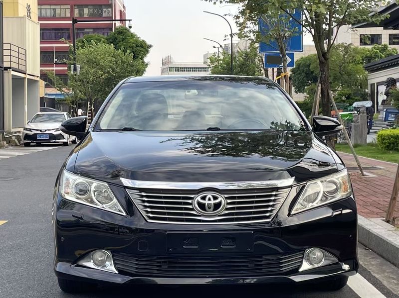 Camry photo 2
