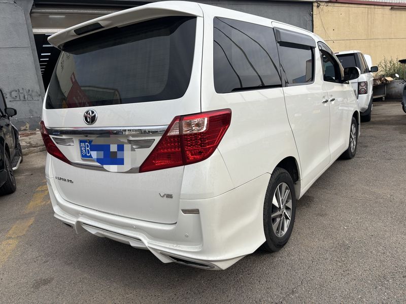 Alphard photo 5