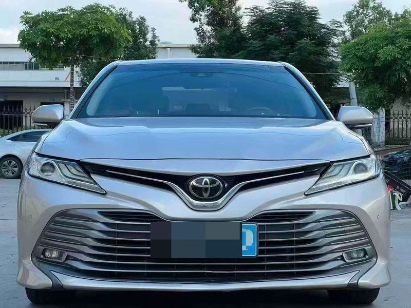 Camry photo 2